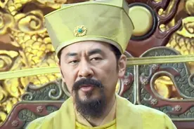 赵匡胤：什么东西最大？无知宰相回答2字，竟让赵匡胤刮目相看！视频封面