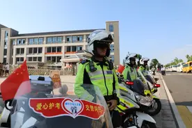 护航中考，赣州交警不缺席！图片
