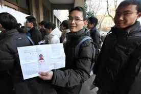 研究生考试中，二本生复试被刷掉的人数最多，导师道出其中缘由图片