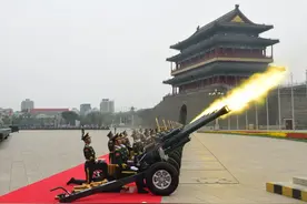 今天，天安门前见证百年！众多细节让人激动！图片