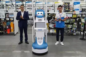 全国首创！智能盘点机器人赴23市上岗图片