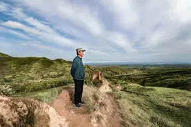 “绿化将军”张连印：青山写忠诚图片