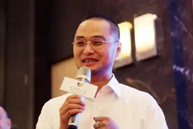 冯唐谈成事：穷人在埋头苦干中变穷，富人则靠“3个不要”变富图片