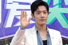 尖叫之夜红毯：黄晓明暴瘦裤腿空荡，欧阳娜娜黑眼圈重，肖战清爽图片