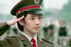 矫揉造作就别演军旅剧了，这8位女星告诉你，什么叫飒爽军人气质图片