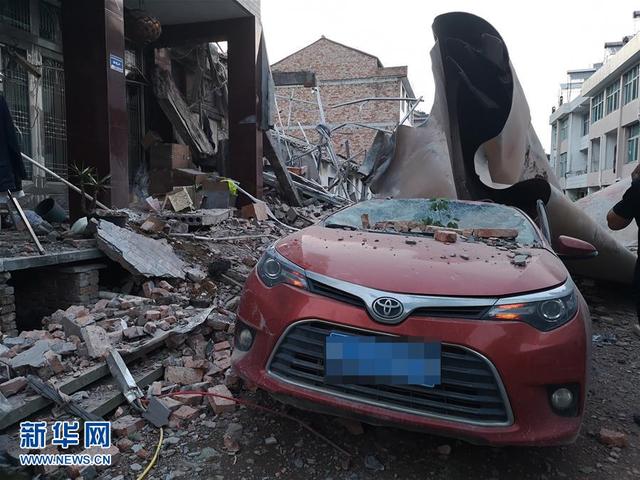 槽罐车是什么车？它的爆炸威力为何这么大？遭遇爆炸时该如何自救？