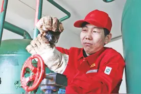 一场效益开发主动仗——延长油田股份有限公司半年工作综述图片