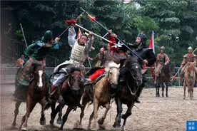 春节出游南海影视城，身临其境穿越三国时代，观战“三英战吕布”图片