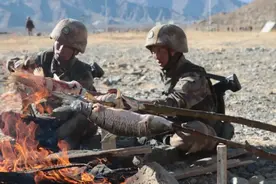 随时做饭，随时作战！快来围观“最牛”炊事班图片