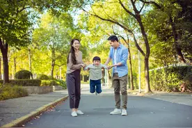 你的孩子是这样写的吗？图片
