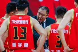 吉林男篮18人全华班出炉，一人退役一人离队，补强两锋线一中锋图片