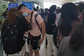 全球疫情不容乐观，为何仍有不少学生选择出国？两个因素较关键图片