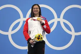 华裔弃婴拿了奥运冠军，我们不应该觉得丢人吗？图片