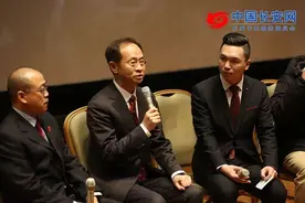 张文中接到再审决定书后整整一年的日子，选择参加这个活动图片