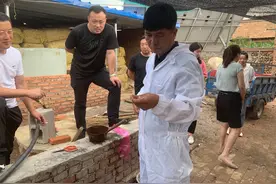 我县黄牛改良扶贫项目稳步推进图片