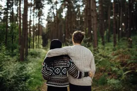 婚姻中，妻子时常有这5种行为，说明她内心看不起你图片