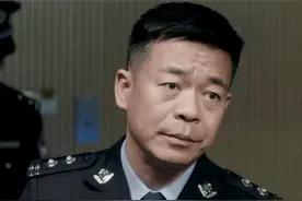 曾6次登上央视春晚，张嘉译是他的伯乐，如今凭《扫黑风暴》火了图片