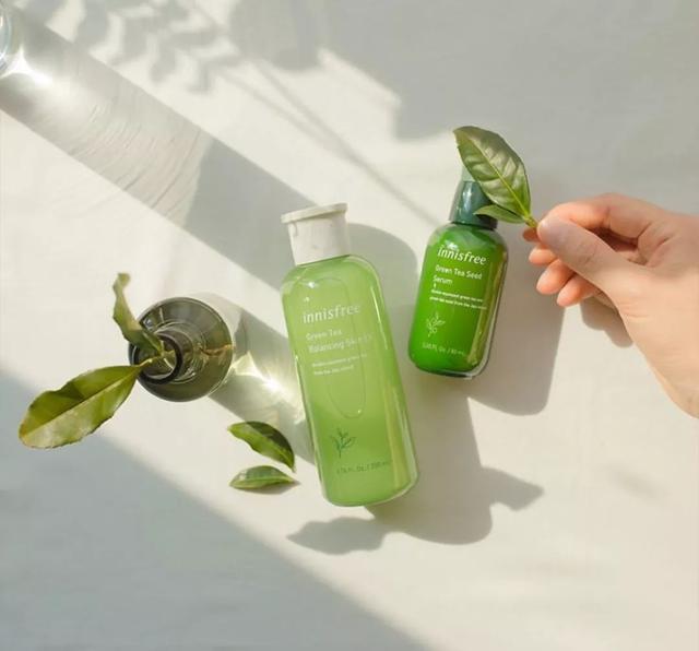 2020年别跟风了！看这8款超红护肤单品红黑榜测评