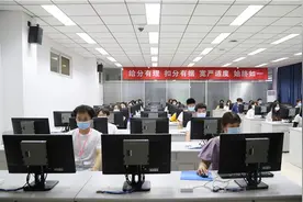 试评、双评、重评！河南严把高考评卷质量关：评分出现1分以上差距，立即进行复查、纠正图片
