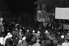 “文化大革命”先后看电影图片