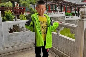 赵睿涵：长城长 珠峰耸 神州万里美如画图片