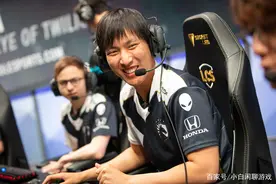 G2的教练GrabbZ点评说彭亦亮离开TL战队这一行为是非常不专业的图片