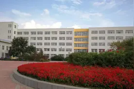 吉林省吉林市三所好高中，吉林一中实力非凡，摘得省理科高考状元图片