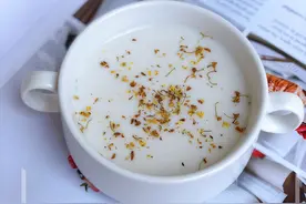 入秋后，牛奶豆浆靠边站，来碗花生酪，温顺滋润，秋天喝特别养人图片