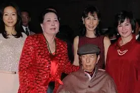 何鸿燊割痔疮，梁安琪建议何鸿燊去结扎，以免他找五太太、六太太图片