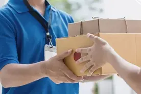 微普法｜邮寄贵重物品时选择保价，真能照价赔偿吗？图片