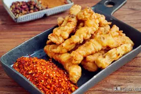 炸酥肉：调面糊不能放水！教您正确做法，外酥里嫩，味道正宗​图片