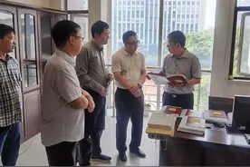 市规划资源局局领导带队赴雨花台区、江宁区调研农村不动产登记工作图片
