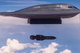美国会放弃“首先使用核武器政策”？图片