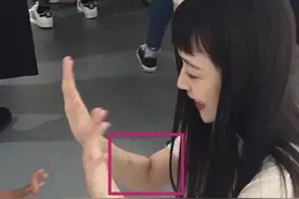 崔雪莉并非自杀？生前照片难掩身体淤青，怀疑理由令人细思极恐图片