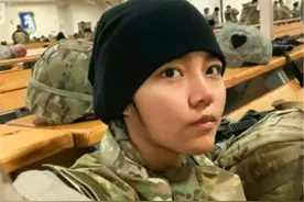 国人之耻！中国女孩在美军效忠7年终入美籍，扬言当美国人很自豪图片