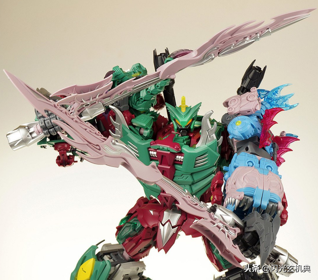 变形金刚动漫人物:狂派霸天虎隐者战士-海底狂魔 TFC版