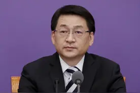 这类外国人来华，可重新申办签证！图片