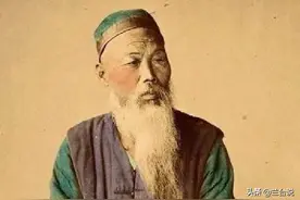 岳麓书院对联“大江东去无非湘水余波”，是湖南人自大狂妄之语？图片