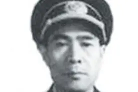 我开国将军海边钓鱼遭遇不测，公安干部以身试验殉职，疑案终告结图片