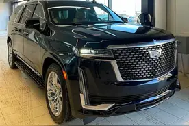 凯迪拉克中的“大块头”！全新凯雷德实拍，V6引擎配OLED屏图片