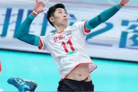 中国男排一哥名草有主了！女友神似黄圣依，他曾让金软景沉迷其中图片