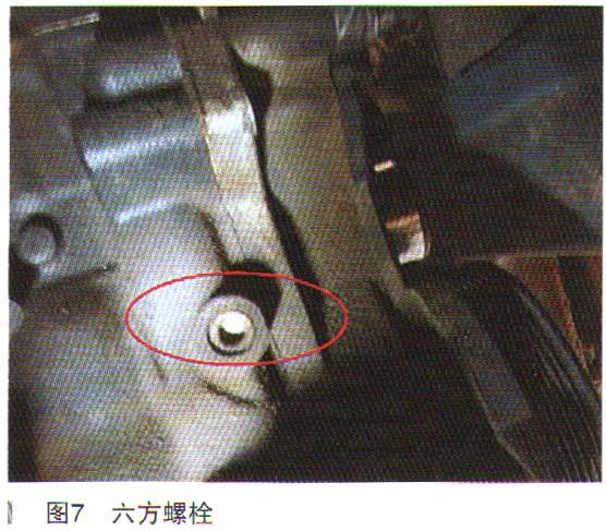 别克英朗XT发动机声音大、加速无力