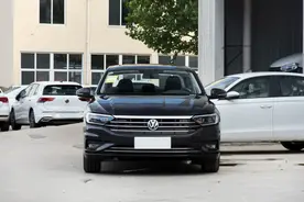 全款提大众速腾1.4T超越版，真皮方向盘+真皮座椅，这价格怎么样图片