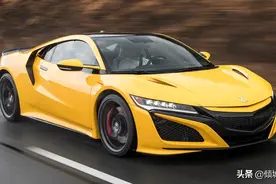 高性能跑车：讴歌NSX157500美元，阿斯顿·马丁Vantage152995美元图片