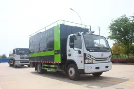 程力集团吸污净化车，净化居民的生活环境图片