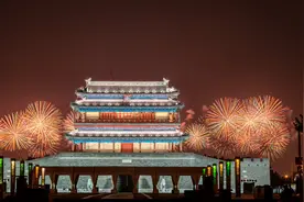 人过四十，且先保命再远行图片