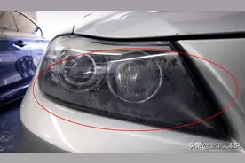 汽车大灯起雾是怎么回事，是不是质量问题？图片