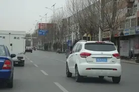 一款适合老年人的电动车，不要驾驶证，老年人注意了图片