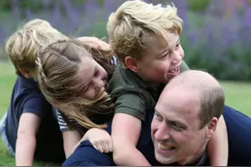 英王室颜值跑偏：王子秃头豁牙，公主龅牙凸眼，是谁的基因犯了错图片