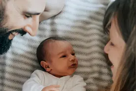 科学研究证明：父亲成为“女儿奴”正常现象，主要受4个因素影响图片